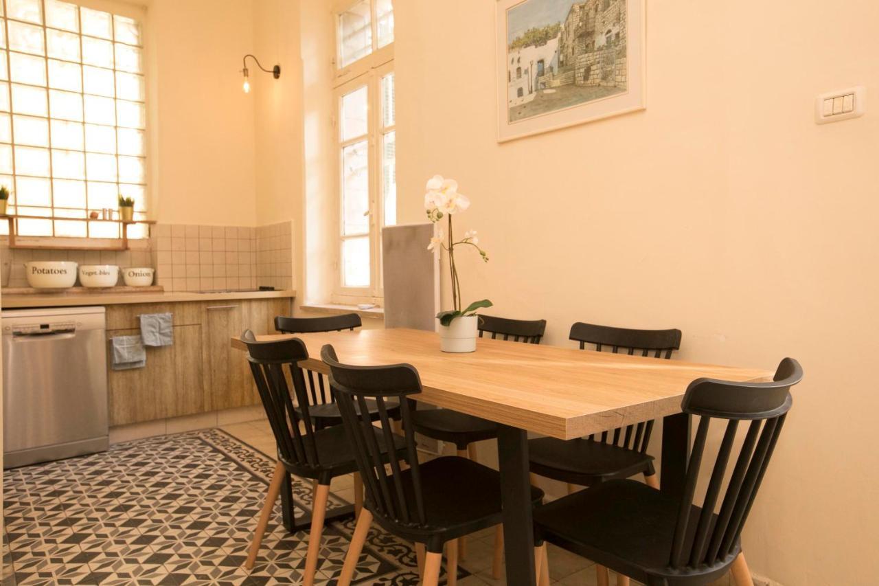 Historic 4-Bedroom Gem With Private Garden, Steps From Old City & Mamila Complex Jerozolima Zewnętrze zdjęcie